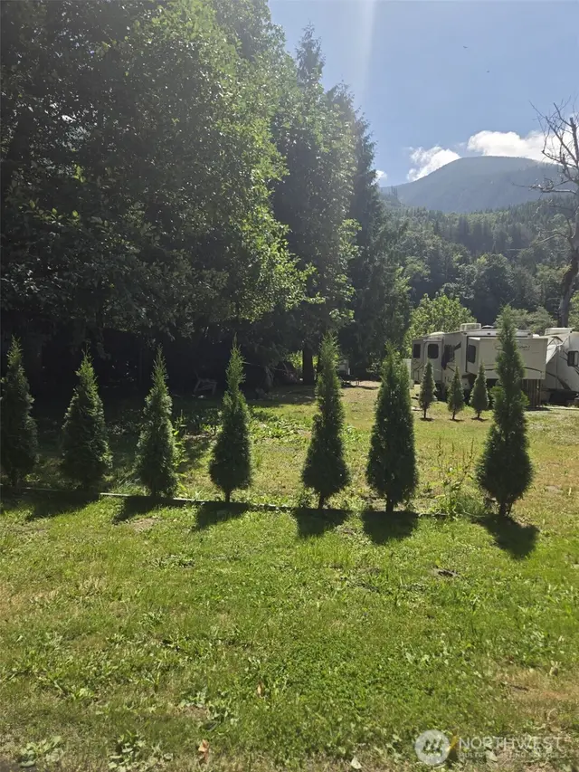 Land, Sedro Woolley