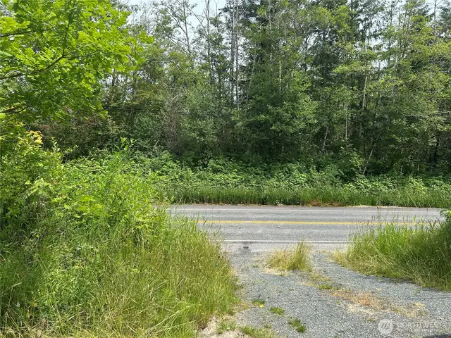 Land, Burlington