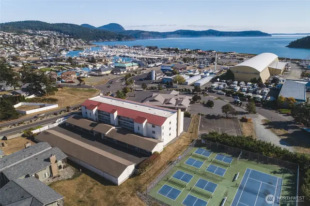 Condo, Anacortes