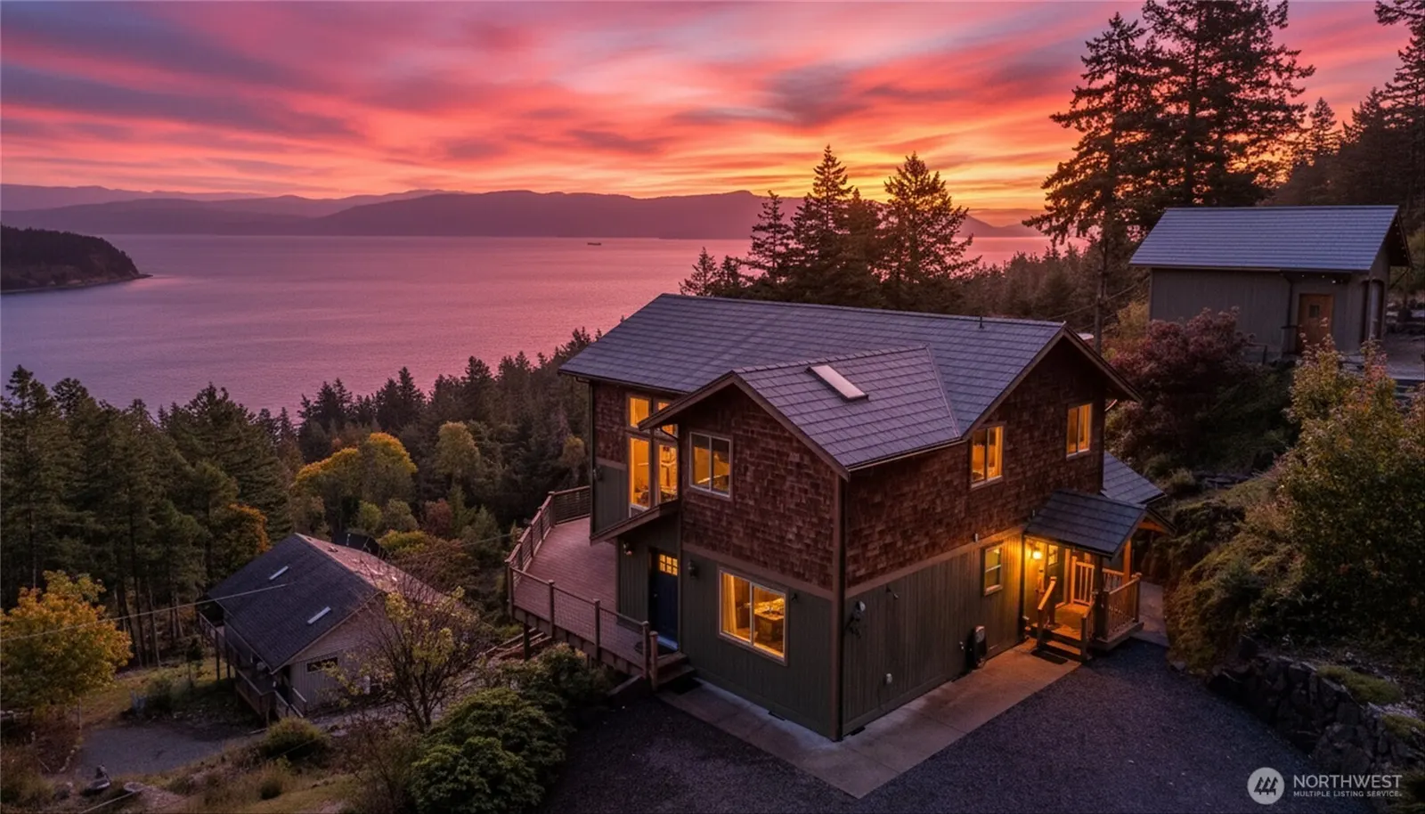 Contemporary, Lummi Island
