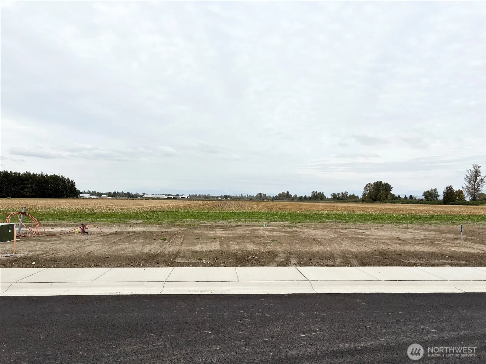 Land, Everson