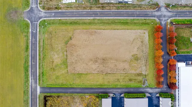 Land, Lynden