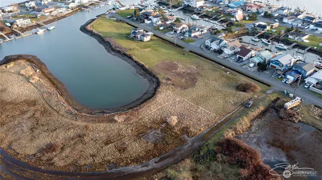 Land, Ferndale
