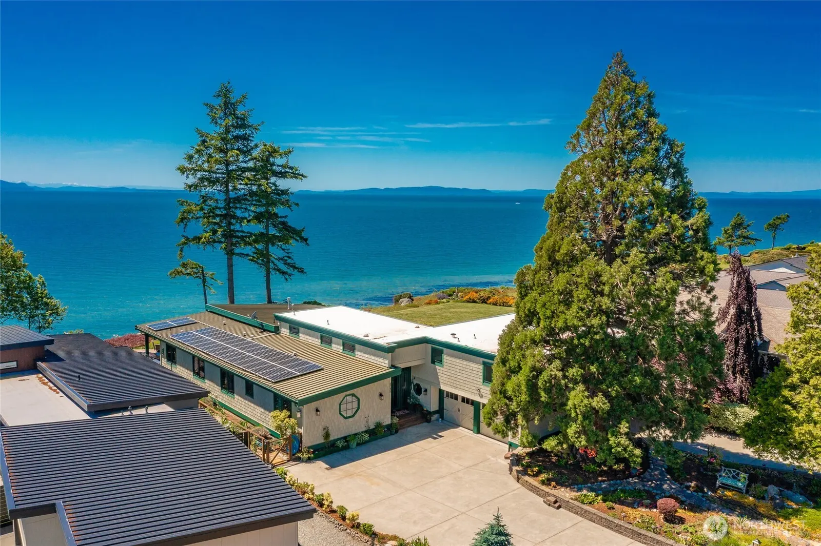 Contemporary, Blaine