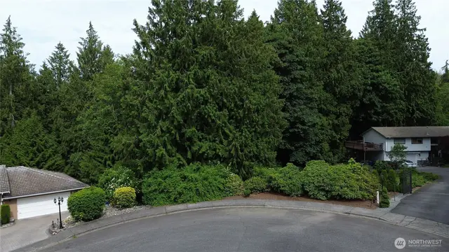 Land, Mount Vernon