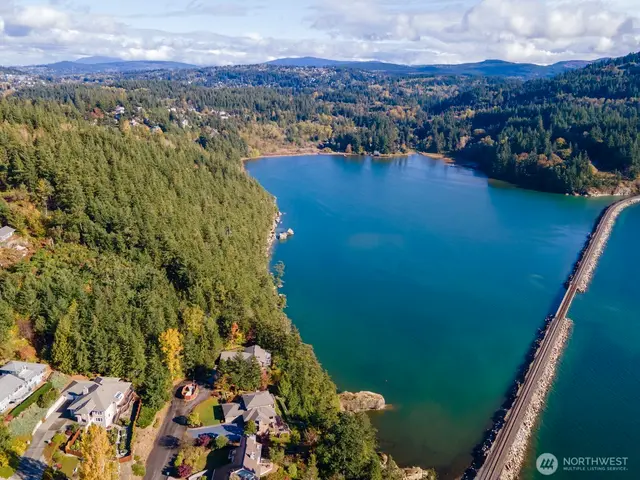 Land, Bellingham