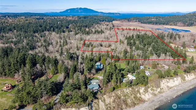 Land, Anacortes