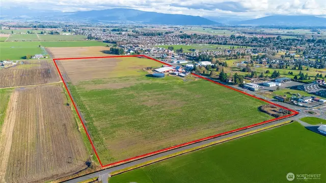 Farm, Lynden