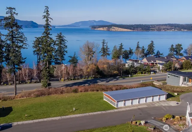 Land, Anacortes