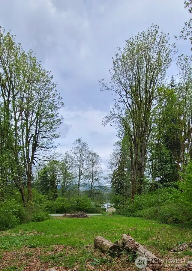 Land, Mount Vernon