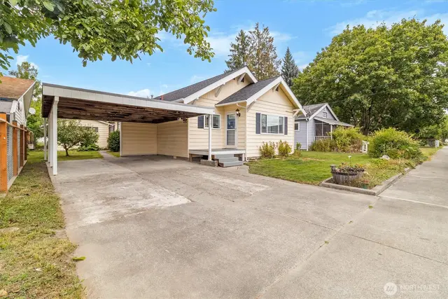 House, Sumas
