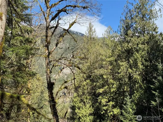 Land, Marblemount