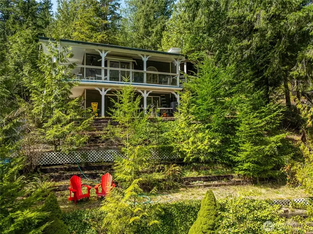 Cabin, Maple Falls