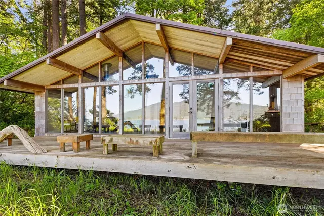 Cabin, Bellingham