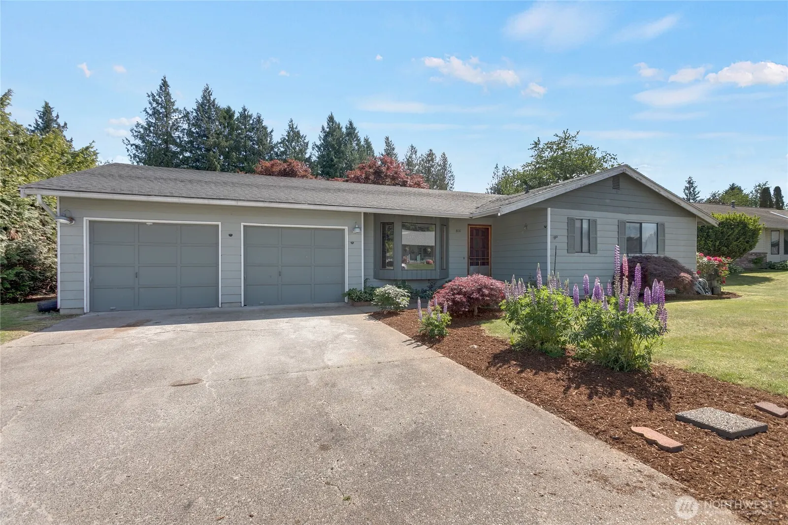House, Lynden