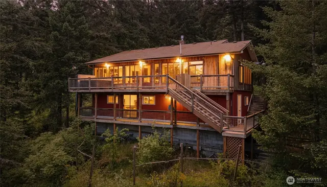 House, Lummi Island