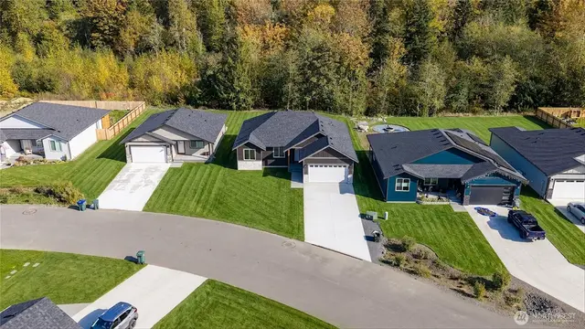House, Maple Falls