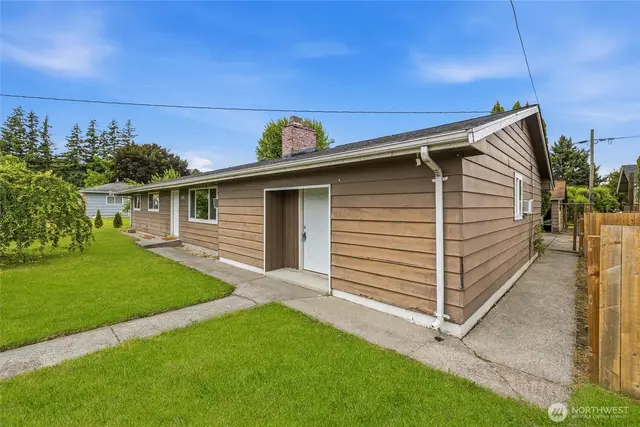 House, Sumas