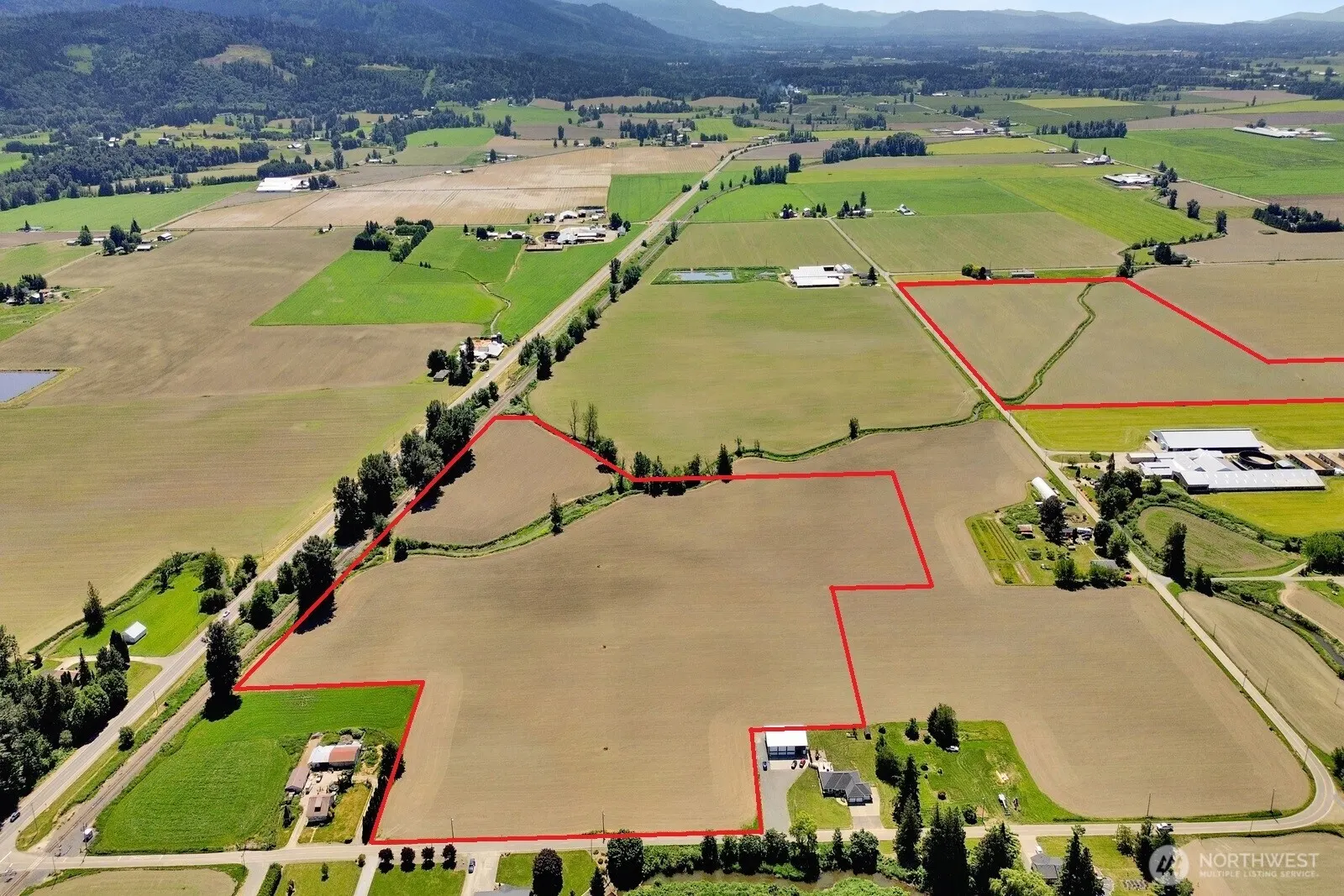 Land, Sumas