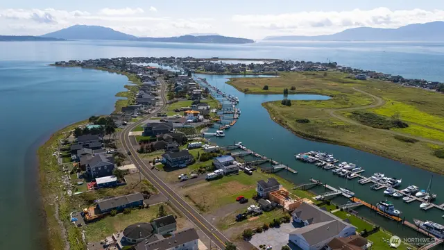 Land, Ferndale