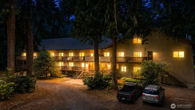 Condo, Glacier