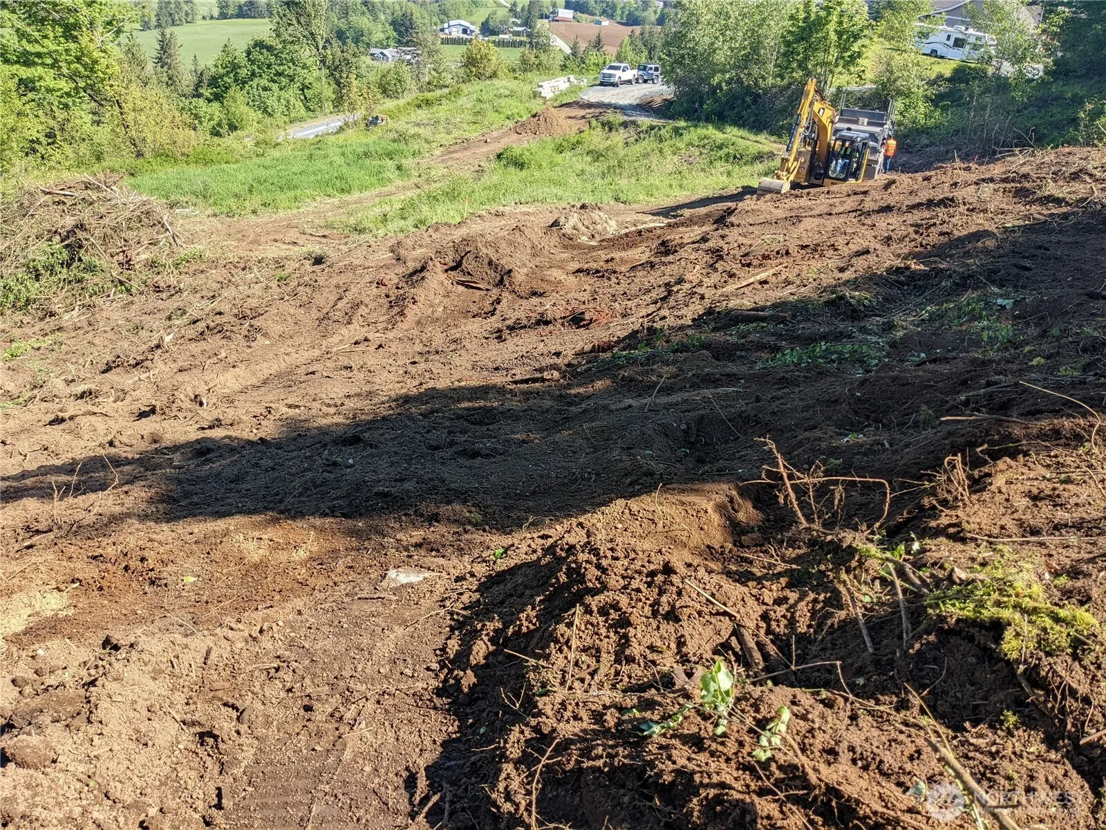 Land, Sumas