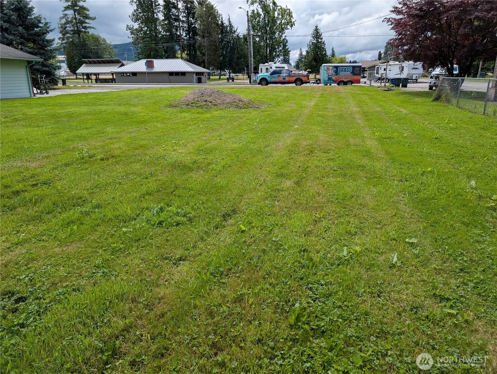 Land, Sedro Woolley
