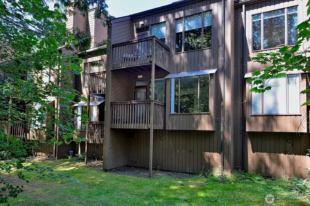 Condo, Glacier