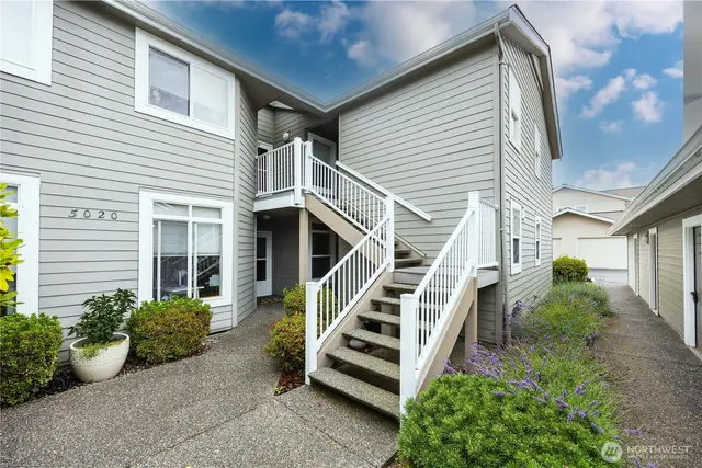 Modern, Bellingham
