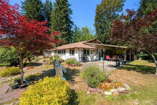 Contemporary, Deming
