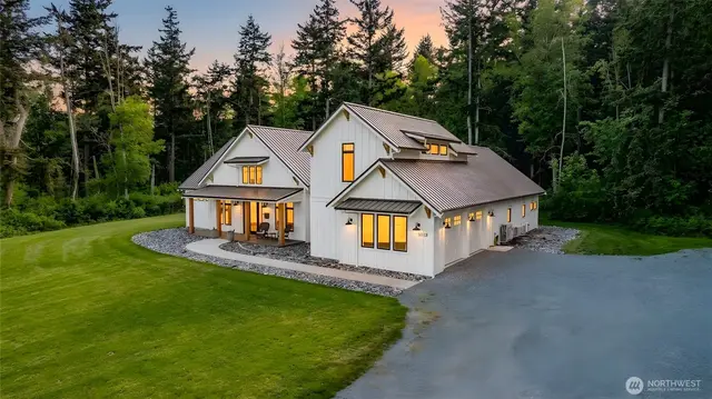 Contemporary, Anacortes