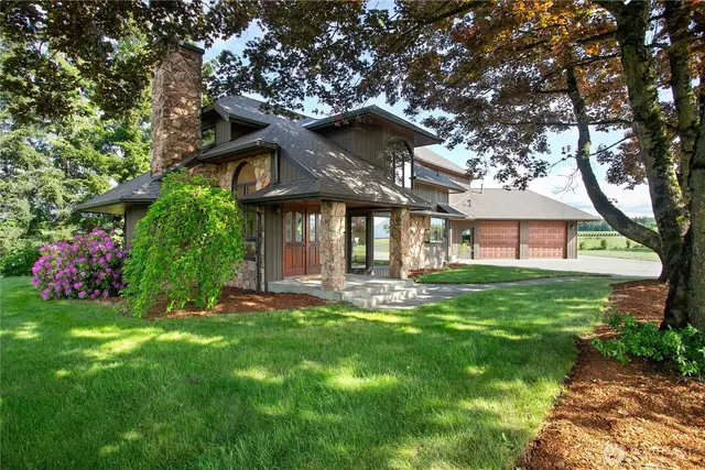 Contemporary, Everson
