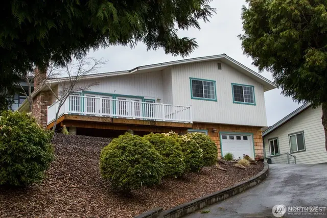 House, Birch Bay