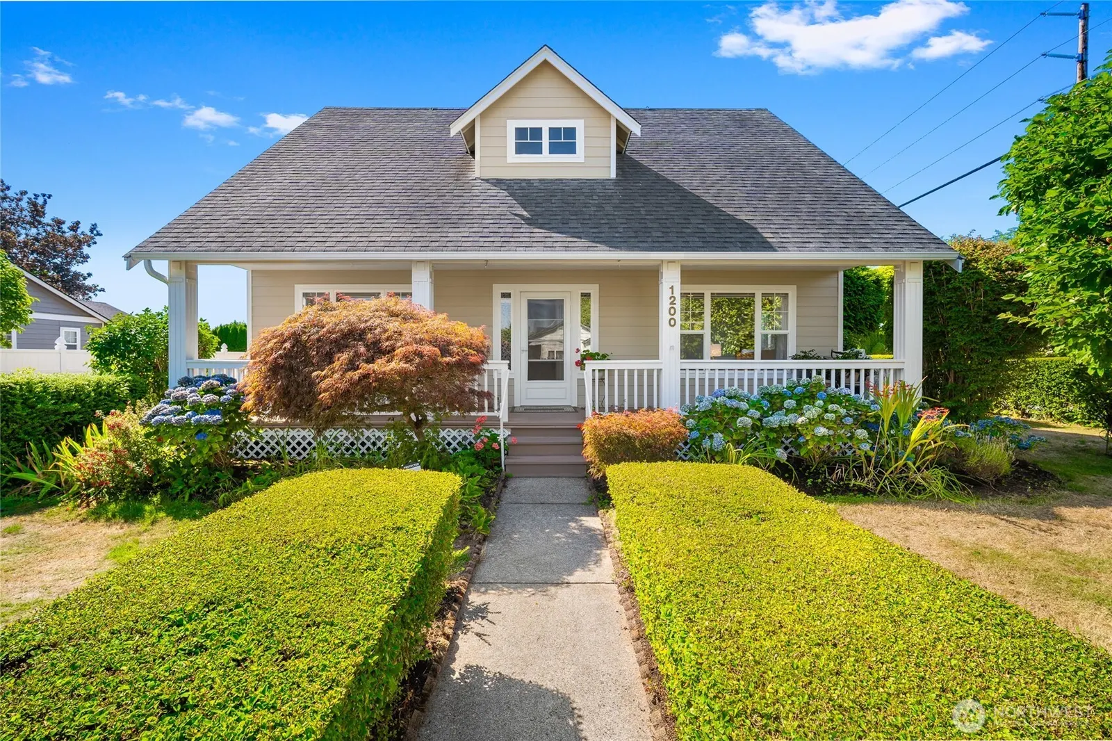 House, Lynden