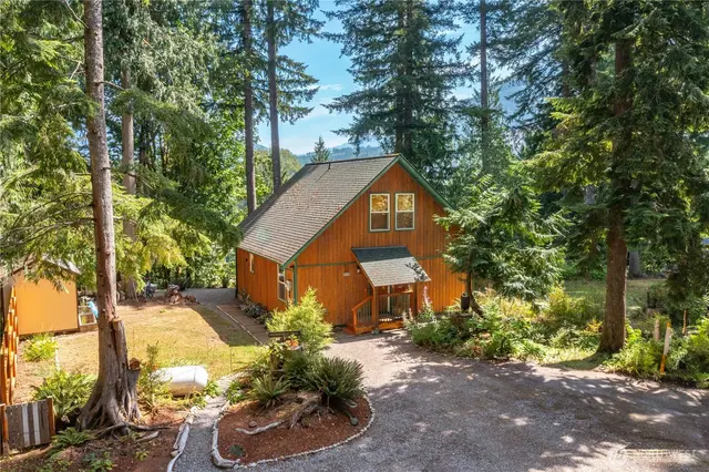 Cabin, Maple Falls