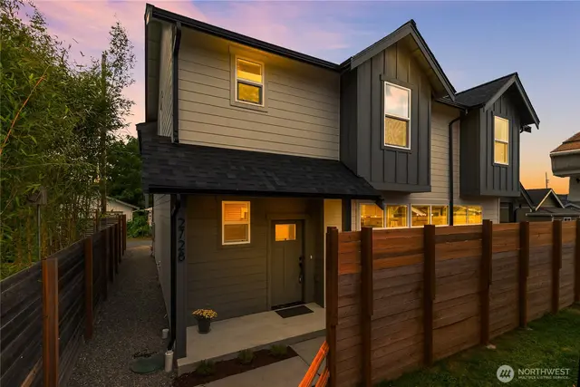 Contemporary, Bellingham