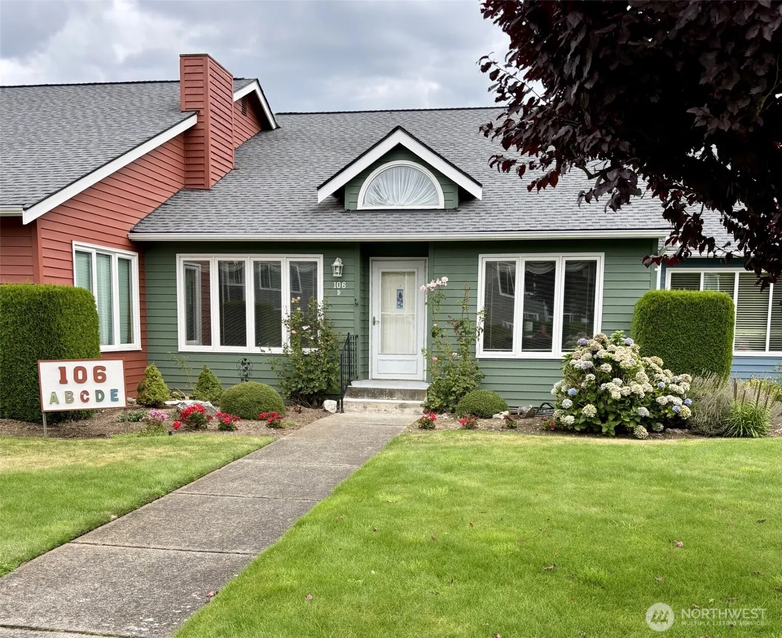 Condo, Lynden