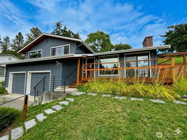 Contemporary, Bellingham