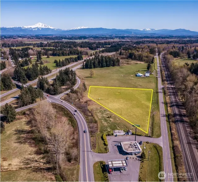 Land, Ferndale