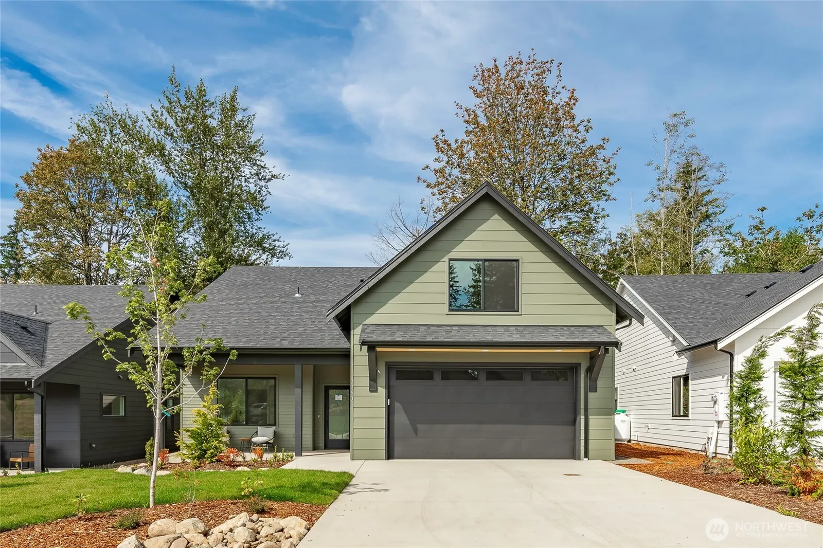 Contemporary, Blaine