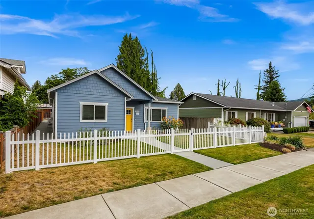 Contemporary, Sedro Woolley
