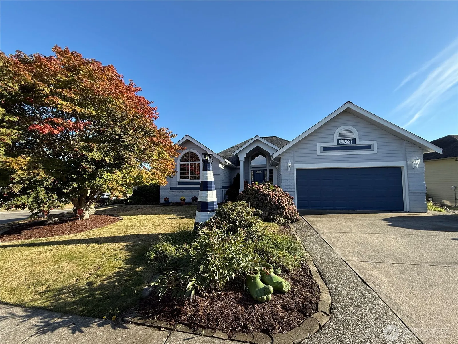 Contemporary, Ferndale