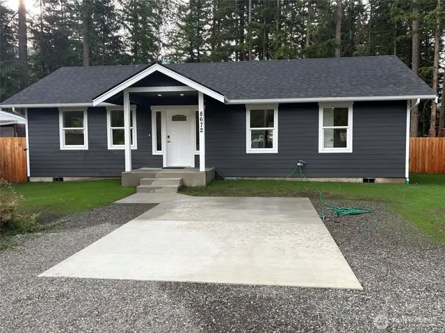 House, Maple Falls