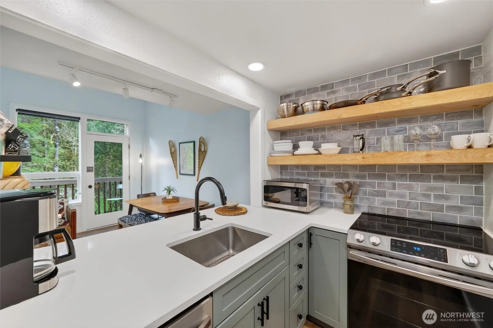 Townhouse, Deming