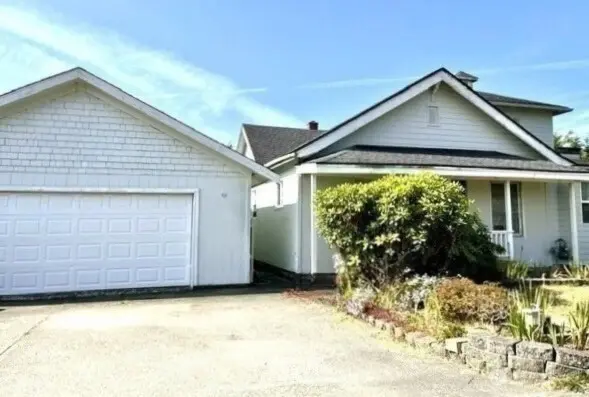 House, Blaine