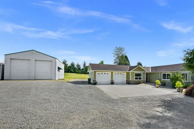 Traditional, Ferndale