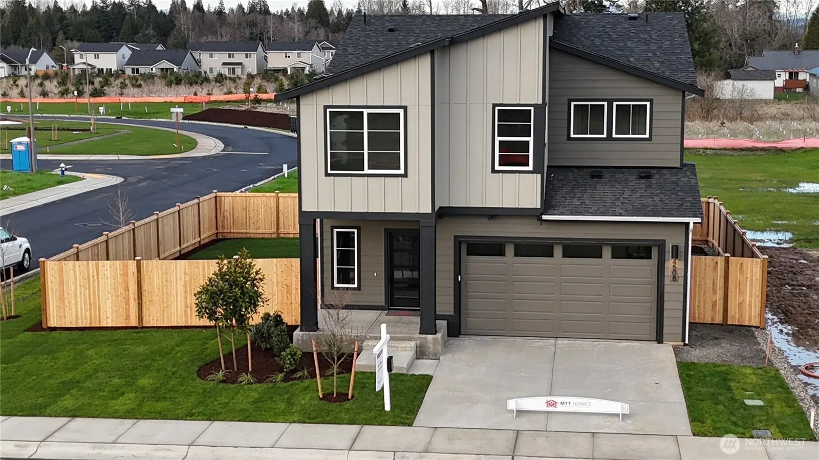 Contemporary, Blaine