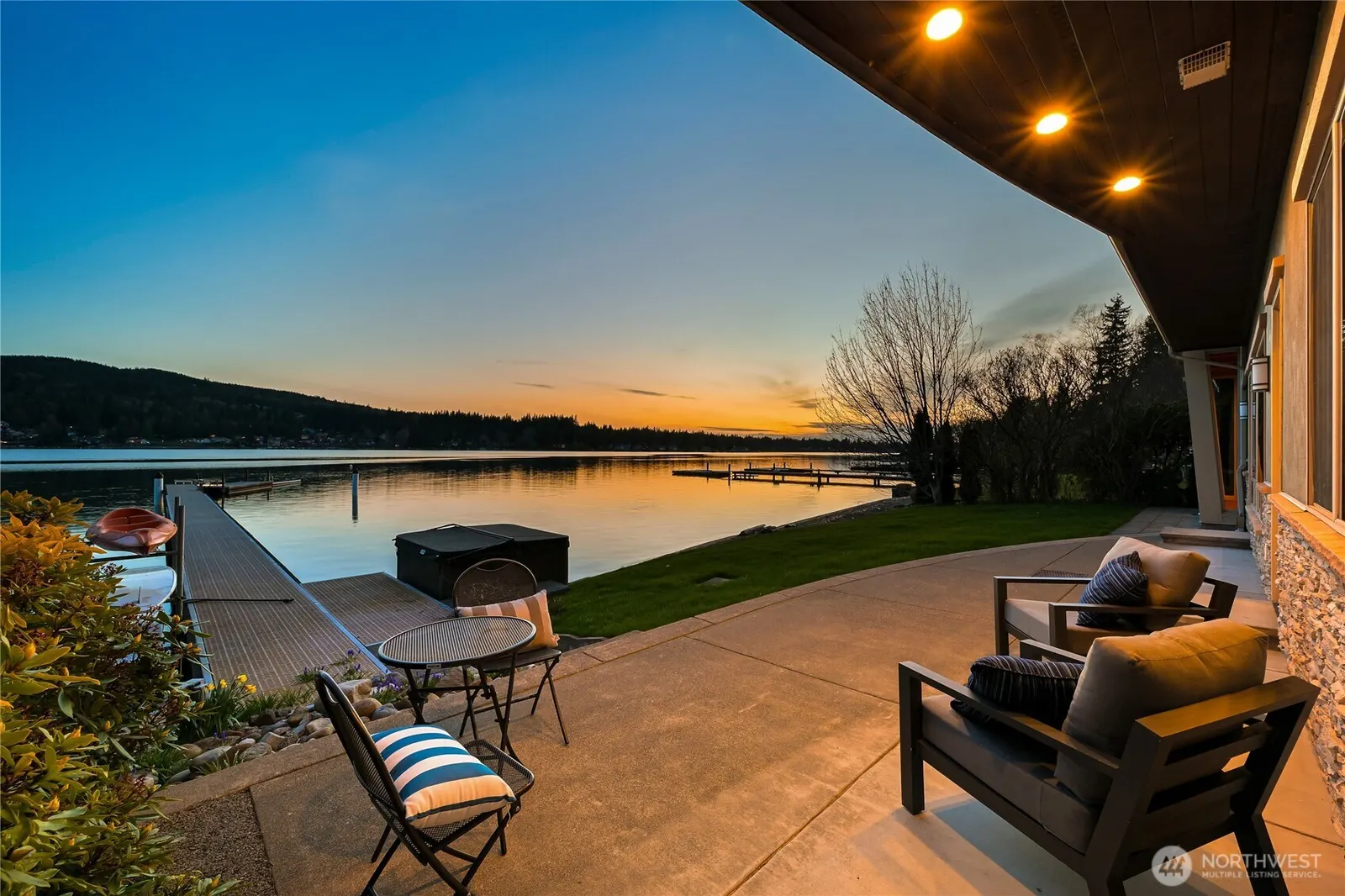 Modern, Bellingham