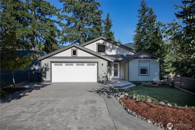 Contemporary, Bellingham
