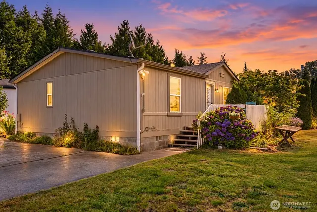 Manufactured, Sedro Woolley